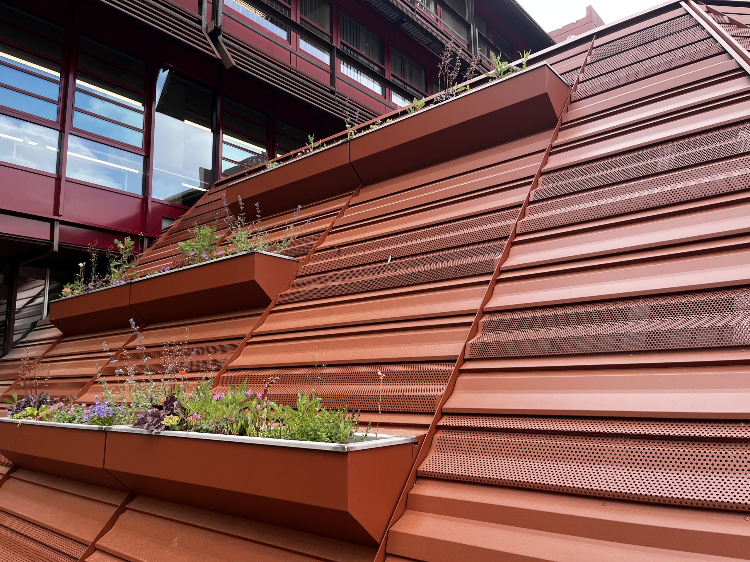 https://www.architektur-fassade.de/wp-content/uploads/2026/04/H1-H4_Bild-2-scaled.jpg